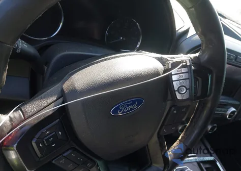 2020 Ford Expedition Limited Max z USA, uszkodzony, nr VIN 1FMJK2AT2LEA04119